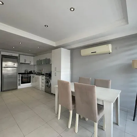 Orka Royal Hills E2 Private Entrance Appartement