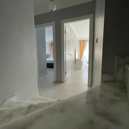 Orka Royal Hills E2 Private Entrance 아파트 *